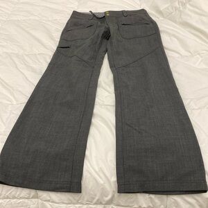 Athleta Gray Lightweight Pants 6